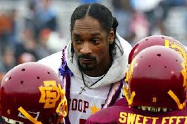 Snoop s Youth Football League To Be Featured On AOL Reality Show