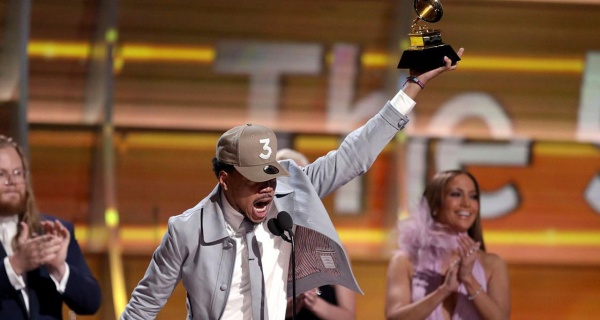 Chance The Rapper Wins Grammy Without Signing To A Label 