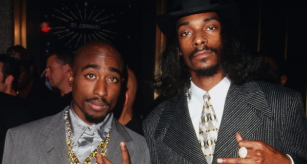 Snoop Dogg Gives A Heartfelt Acceptance Speech For Tupac