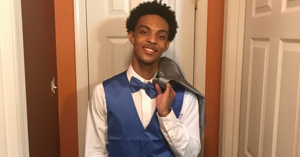 Virginia Student Becomes The First Black Valedictorian In School History