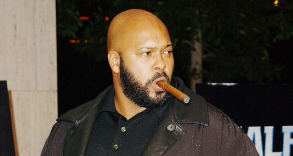 Watch How Suge Forced Artists To Record On Death Row Records