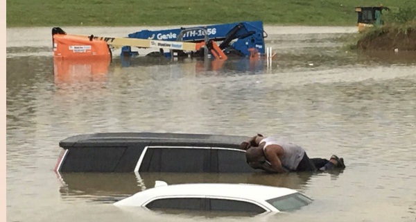 Houston Pastor Shows What Caring Is All About