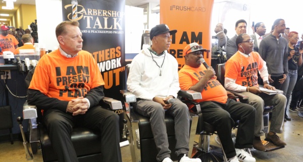 Russell Simmons Gives 50K To Chicago Peacekeepers