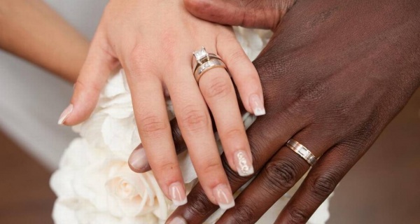 Tips On Having A Successful Interracial Relationship