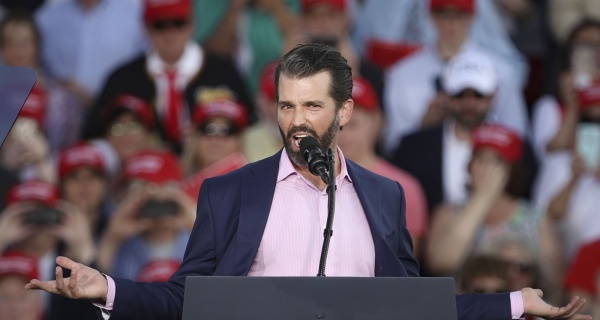 Don Jr Picks Up Where His Dad Left Off Trump s Son Continues Tradition Of Twitter Lies
